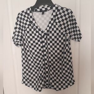 Forever 21 Black & White Checkerboard Button-Up Shirt